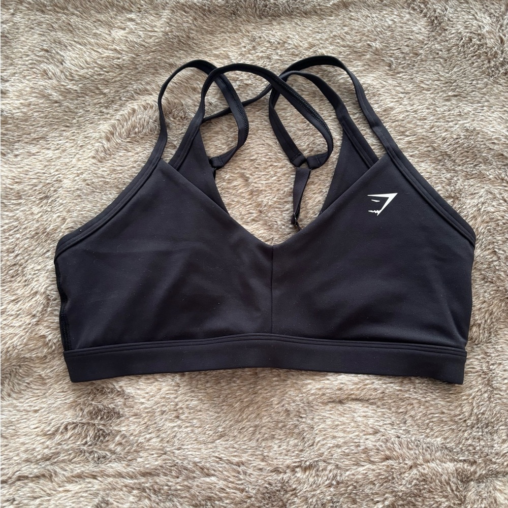 Gymshark Black Bra 

Size medium 

New without tags, never been worn